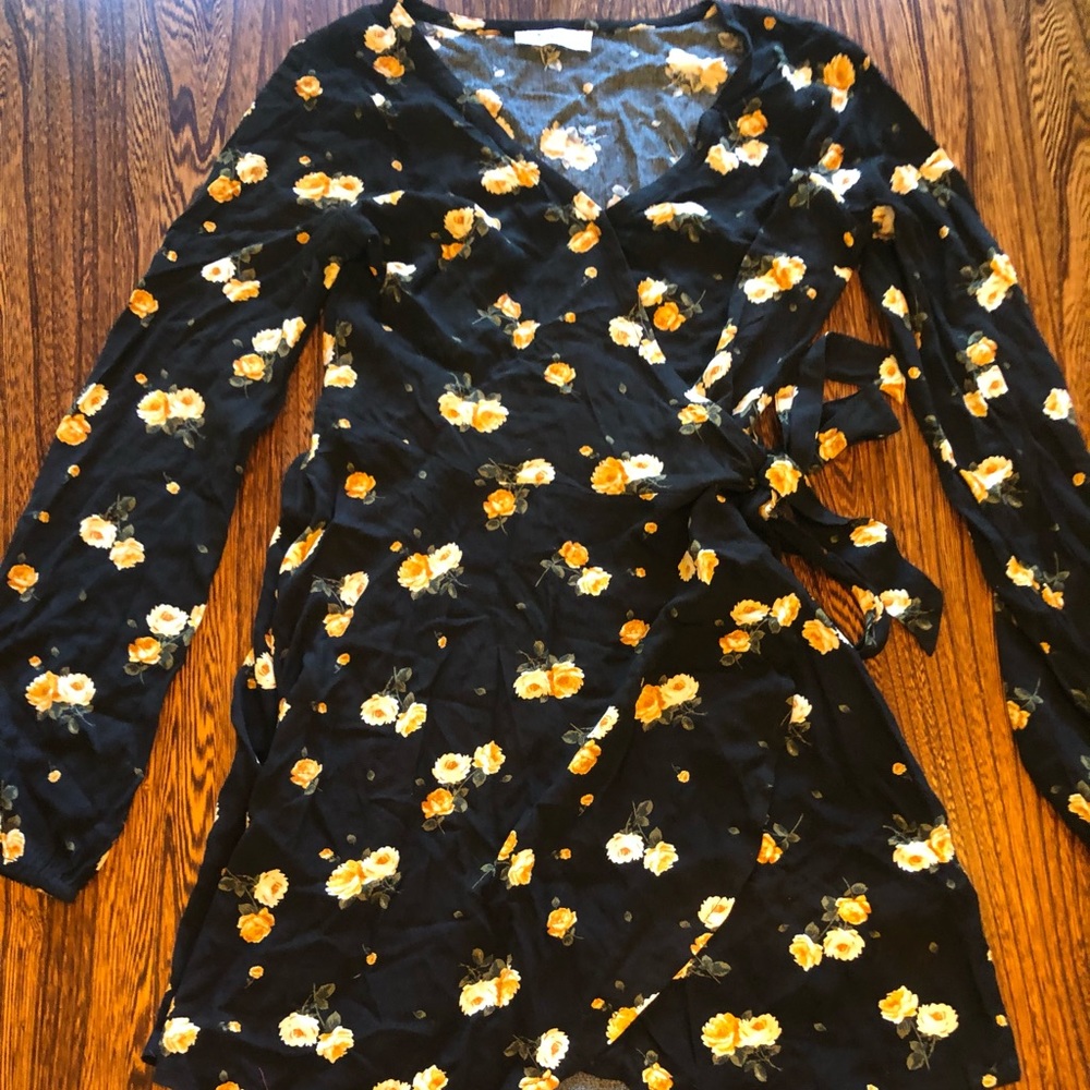 Black floral Hollister dress
